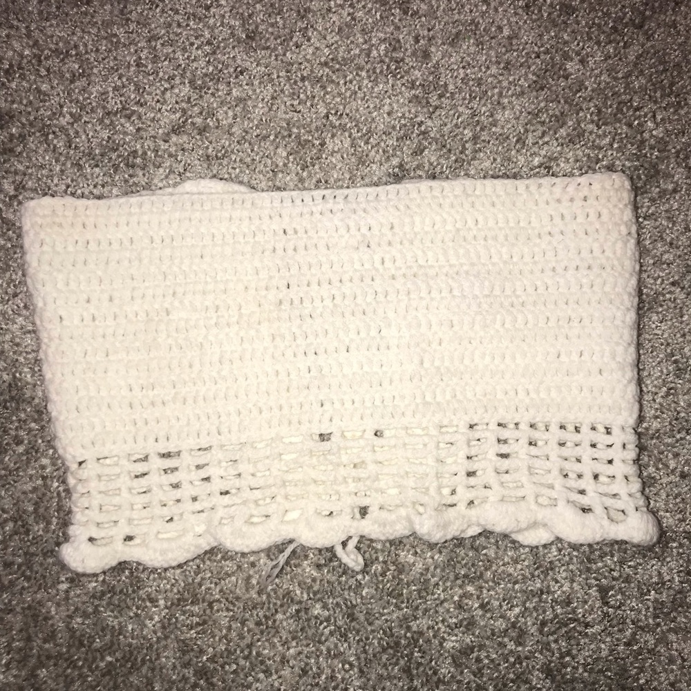 Brandy Melville crochet top - Picture 2 of 2